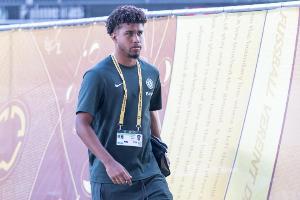 云开体育官网-英媒:无论是出售还是外租,切尔西都无意放安德烈-桑托斯离队