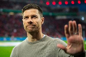 药厂总监:阿隆索无须三天谈一次未来,他已用合同向我们做出承诺