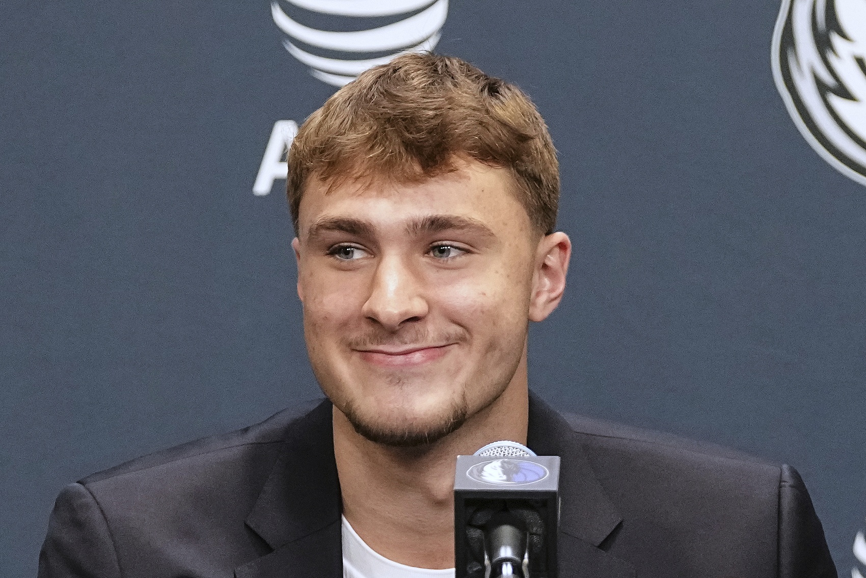 大将军:弗拉格在独行侠能拿20+10 若在马刺会被和邓肯比较