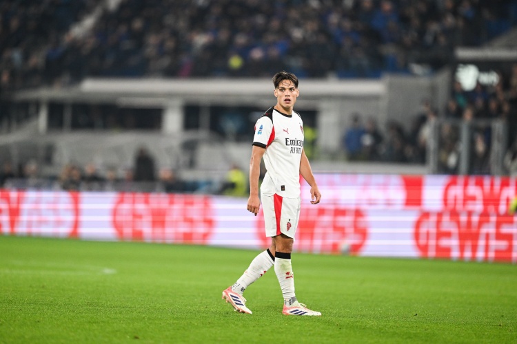 云开体育-里奇：我和拉比奥特是不同类型的中场 球队的目标是重返欧冠